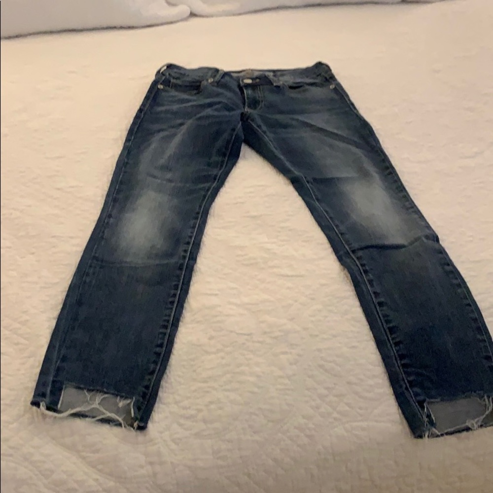 Lucky brand size 2/26  Charlie skinny